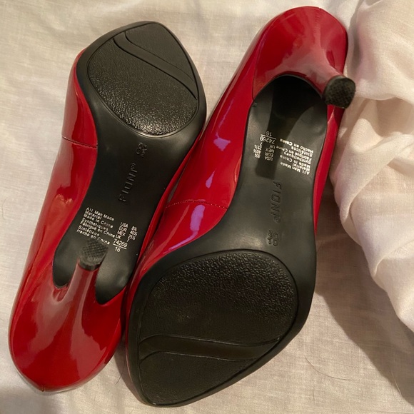 Fioni Red Hilt Patent Heels sz 8.5 - Picture 7 of 11